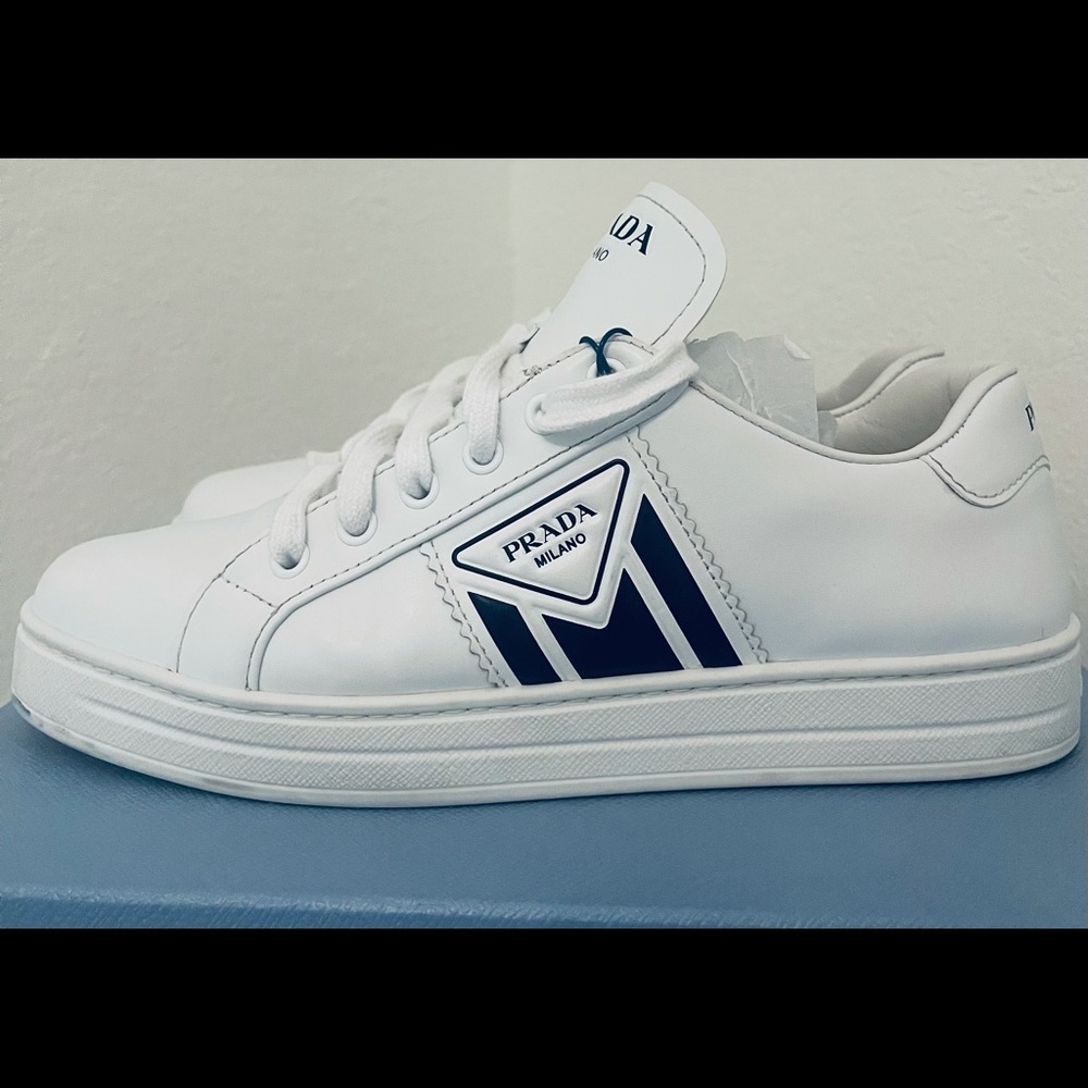 Authentic Prada Avenue Top Court Sneakers White/Black Size 38.5
